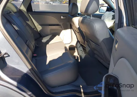 2005 Mercury Montego Premier from USA, damaged, VIN 1MEHM42145G616088